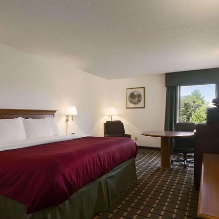 Baymont By Wyndham Crossville Dış mekan fotoğraf